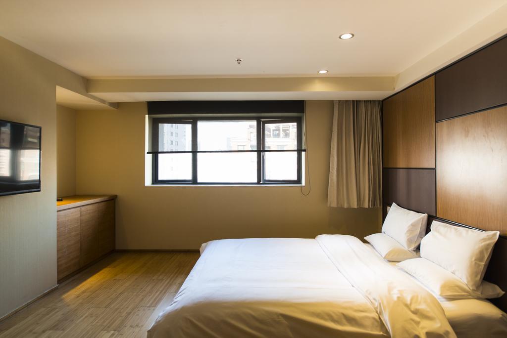 Ji Hotel Kunming Green Lake Branch Экстерьер фото